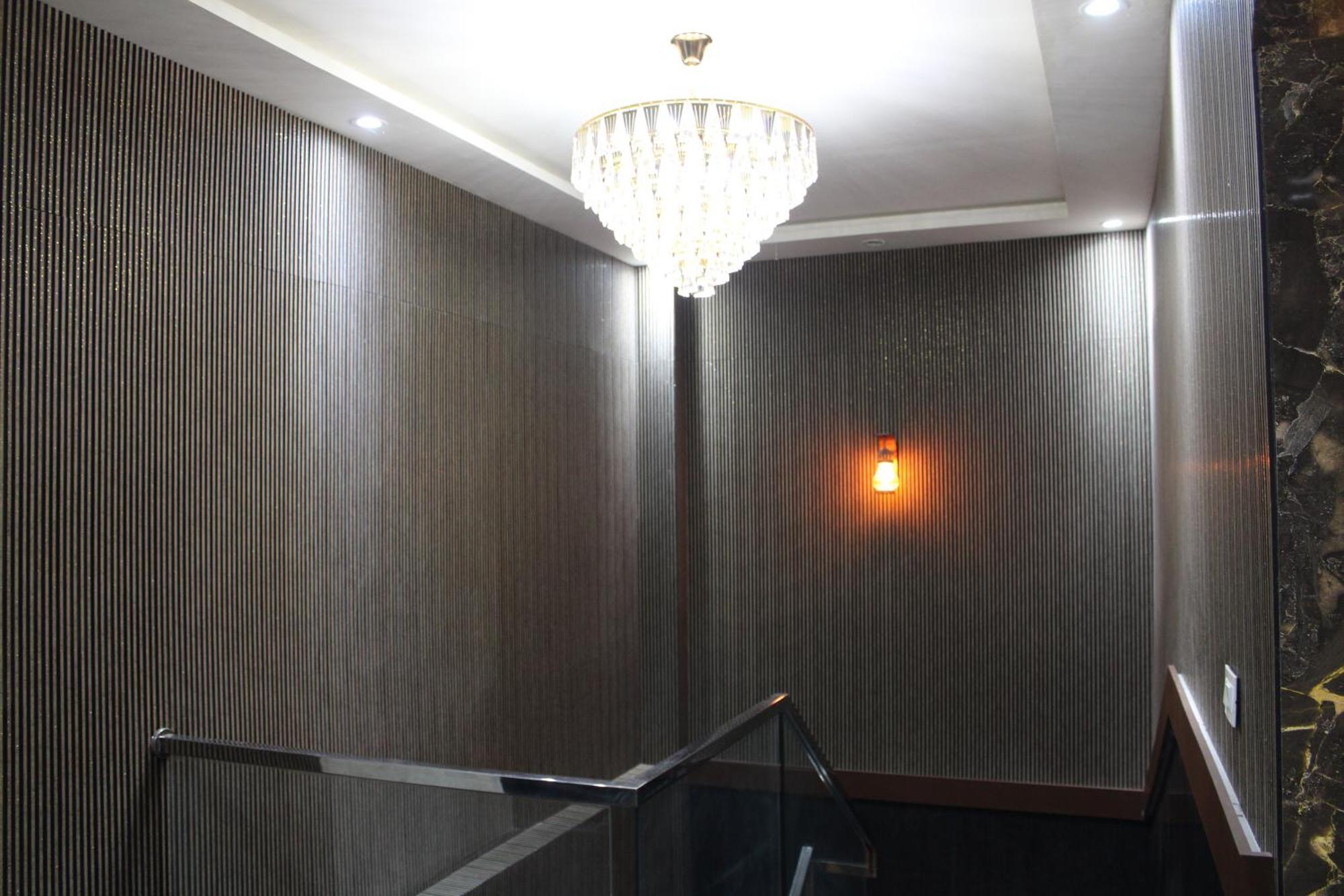 Hotel Gold Stone Kānpur Exterior photo